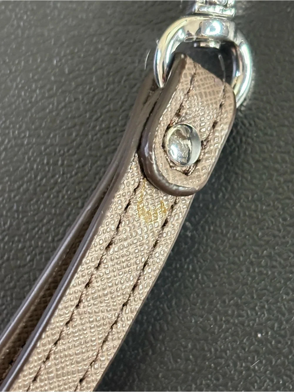 Michael Kors Jet set travel continental wallet color cinder
